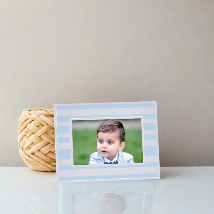 Blue & White Striped 4" x 6" Photo Frame