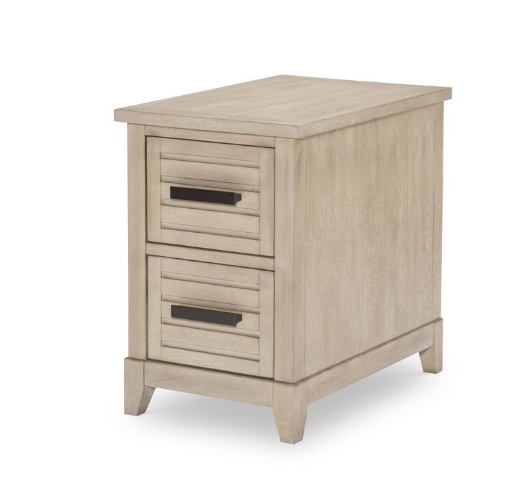 Edgewater Chairside Table