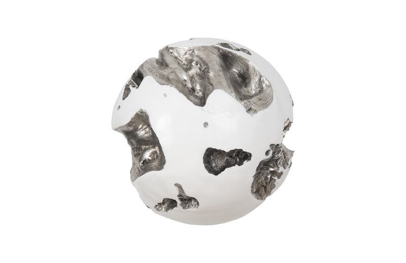 Cast Root Large Wall Ball