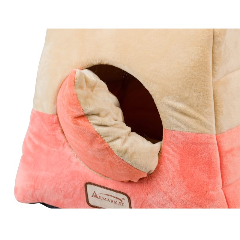 Aeromark Int'l Inc.Armarkat Cat Bed, C07CCS/MH, Orange and Beige