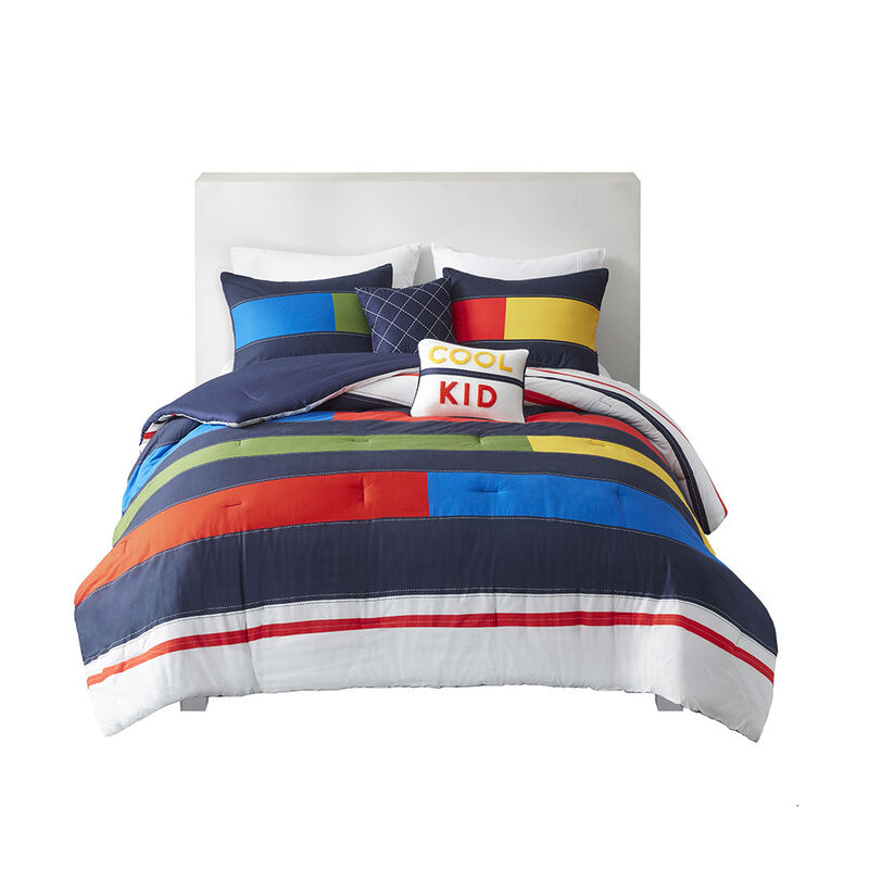 Gracie Mills Kaelith Stripe Printed Comforter Set.