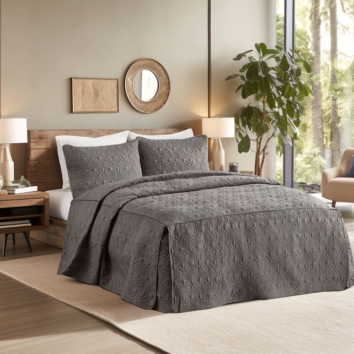 Gracie Mills Sandy 3 Piece Split Corner Classic Pleated Quilted Bedspread Set