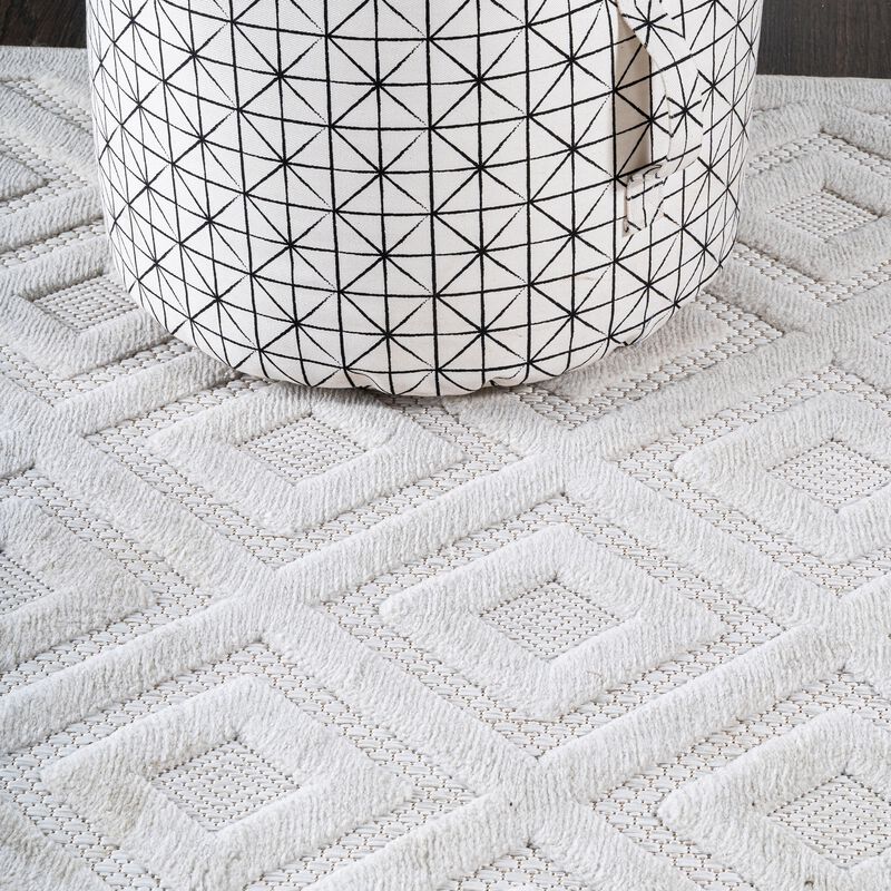 Portmany Neutral Diamond Trellis Indoor/Outdoor Area Rug