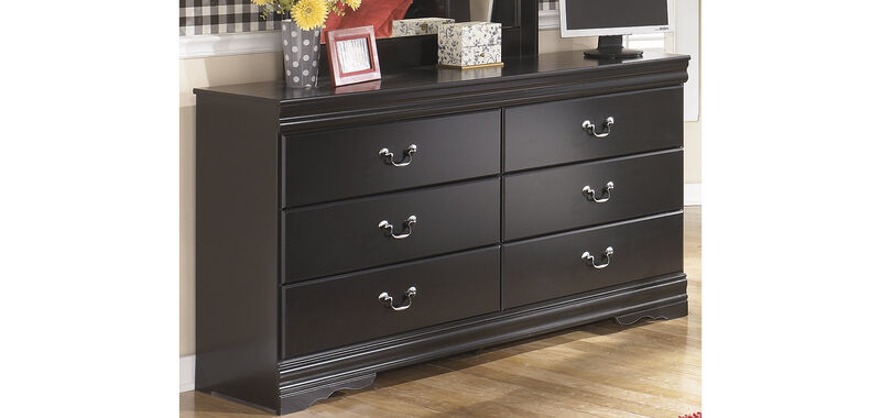 Huey Vineyard Dresser