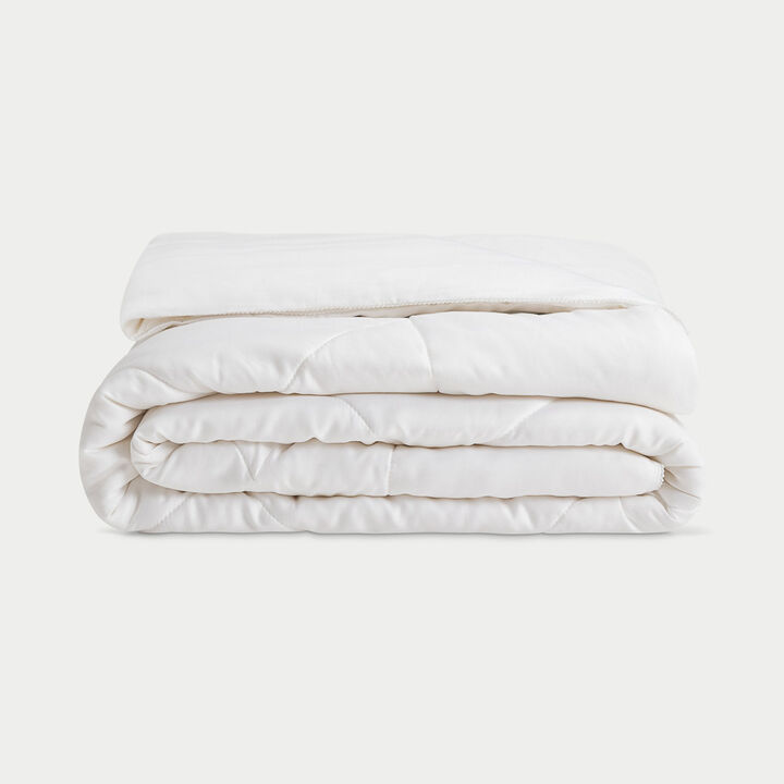 Bamboo Standard Weight Comforter
