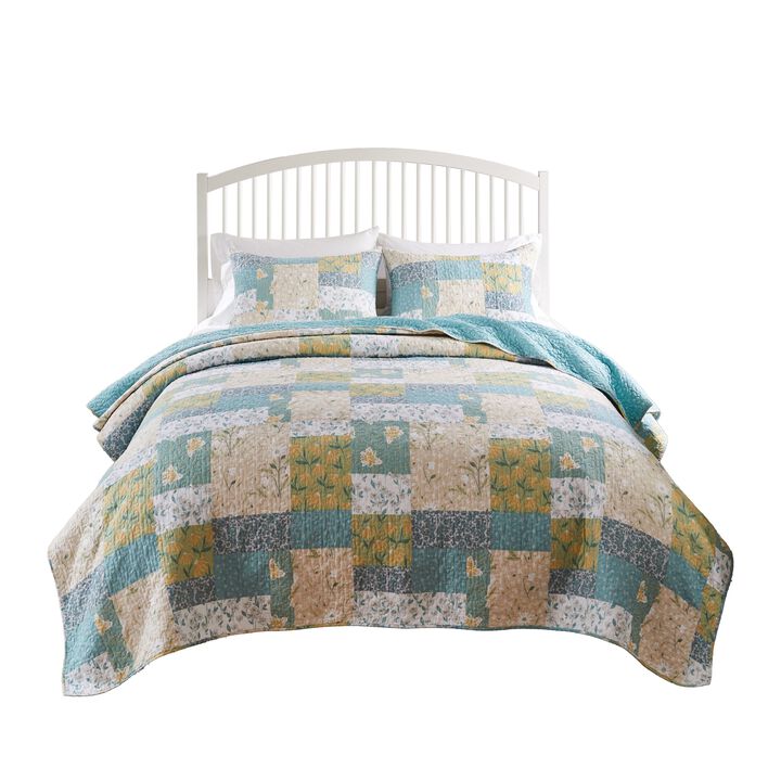 Evane 2pc XL Twin Size Quilt Set, Floral Design, Mist Blue and White Cotton