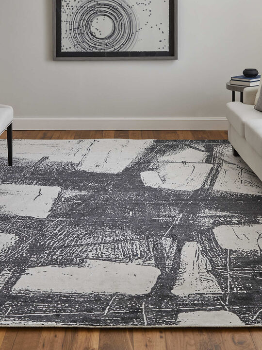 Coda 8927F 2' x 3' Black/White Rug