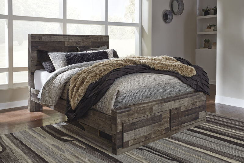 Derekson Queen Panel Bed
