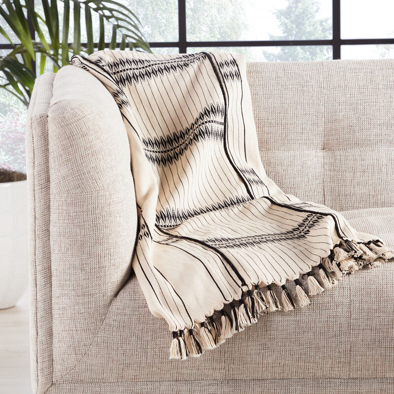 Saramati Nagaland Throw