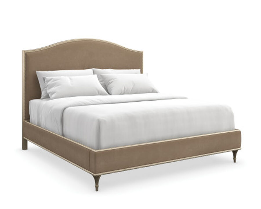 Fontainebleau Platform Bed