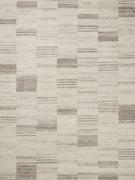 Rocky ROC-04 Ivory / Dove 3''6" x 5''6" Rug by Amber Lewis