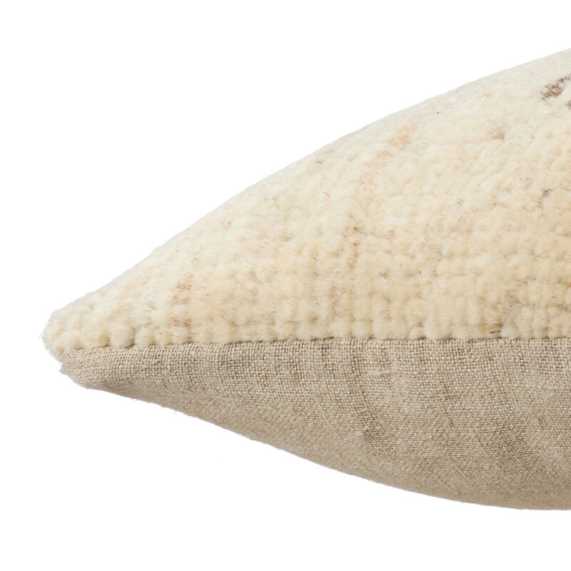 Montane Pillow Collection