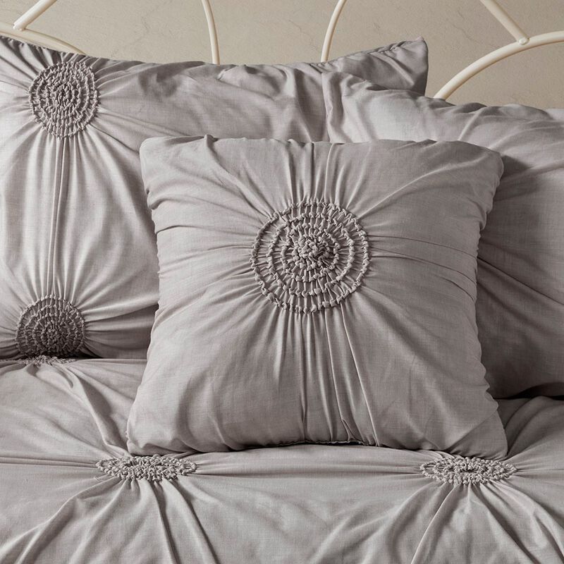 Gracie Mills Luciano 6-Piece Reversible Daybed Cover Set