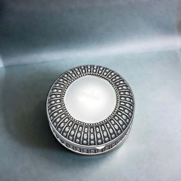 4.5" Silverplated Round Antique-Style Box with Beaded Detail
