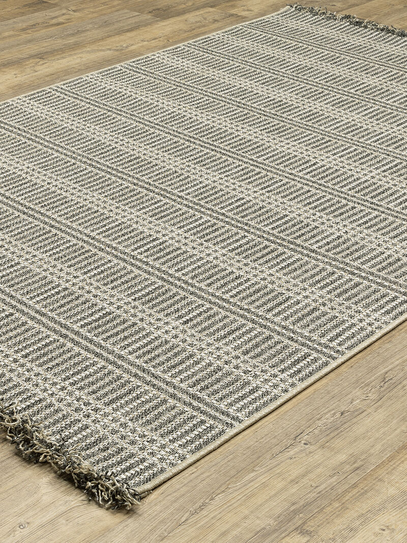 Gillian 7'10" x 10' Beige Rug