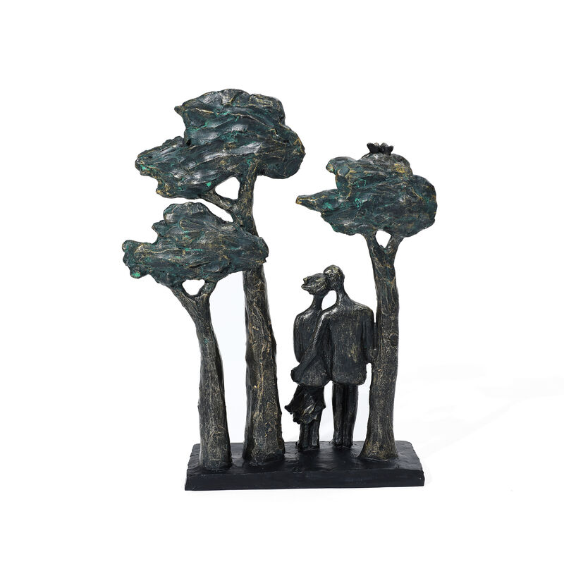 LuxenHome Resin Couple Love Windy Tabletop Decor