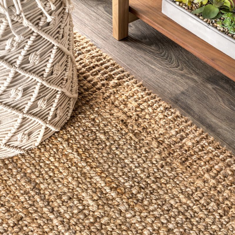 Pata Hand Woven Chunky Jute with Fringe Area Rug
