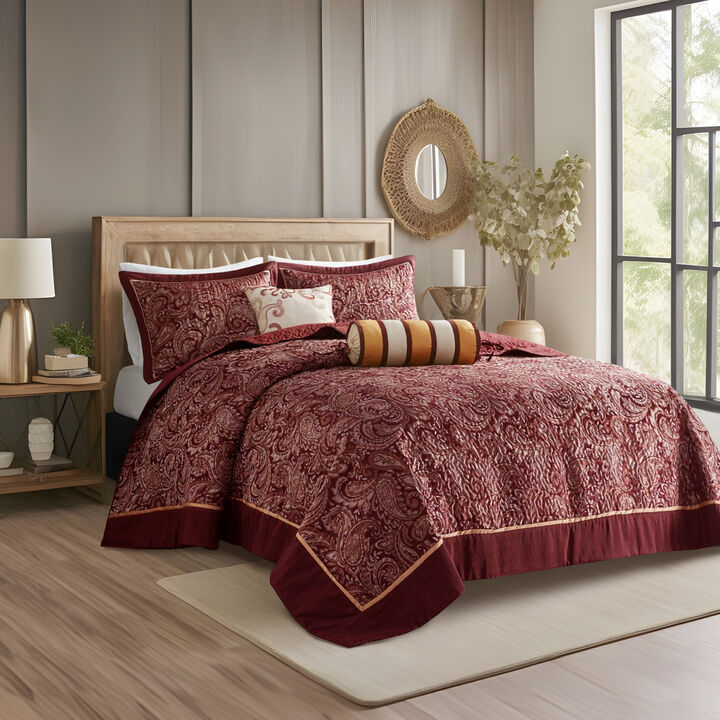 Gracie Mills Thornton 5-Piece Reversible Jacquard Bedspread Set with Throw Pillows