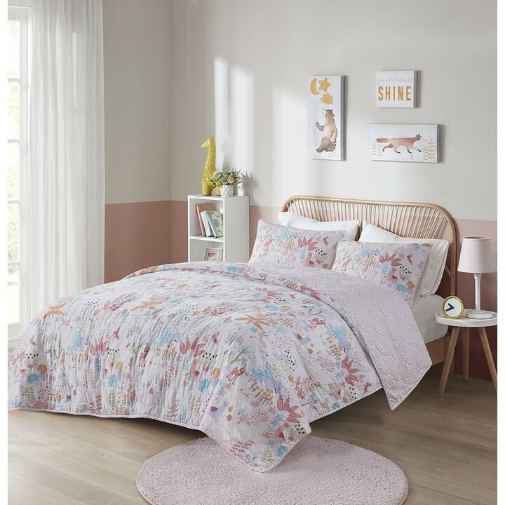 Gracie Mills Illyria Animals Reversible Cotton Quilt Set