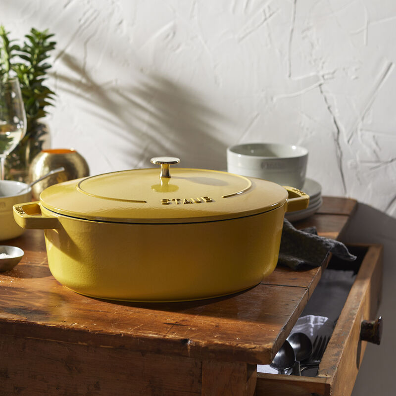 Staub Cast Iron 6.25-qt Shallow Oval Dutch Oven - Citron