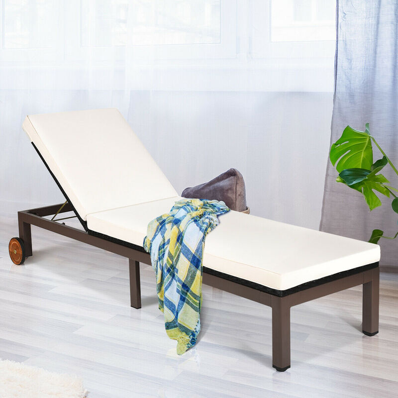 Patio Chaise Lounge Chair Outdoor Rattan Lounger Recliner Chair