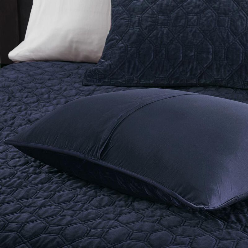 Belen Kox Velvet Quilted Coverlet Set, Belen Kox