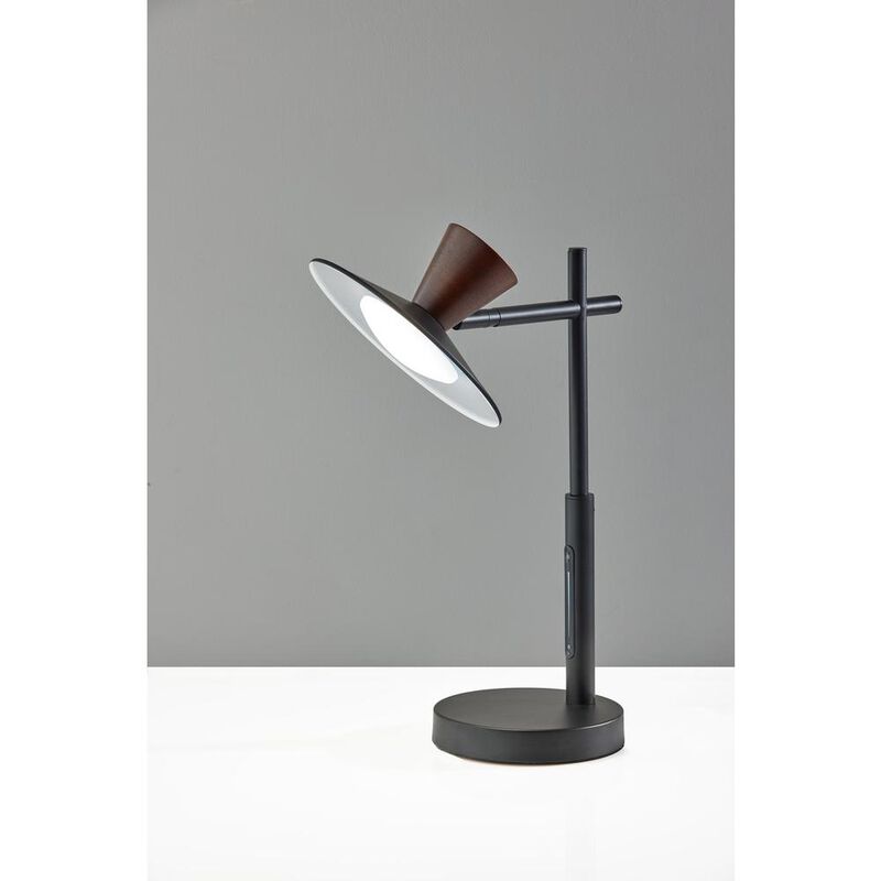 Adesso Elmore LED Desk Lamp w. Smart Switch
