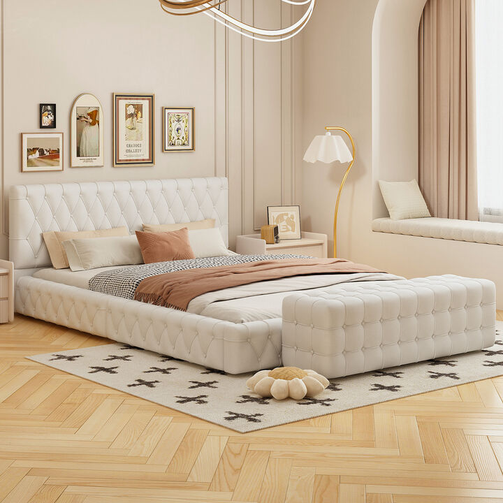 Luxurious Upholstered Queen Bedroom Set with Ottoman