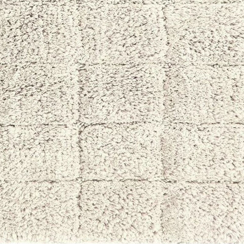 Knightsbridge Summer Tile 220 GSF Non Skid Back Bath Rug 24 x 40 - White