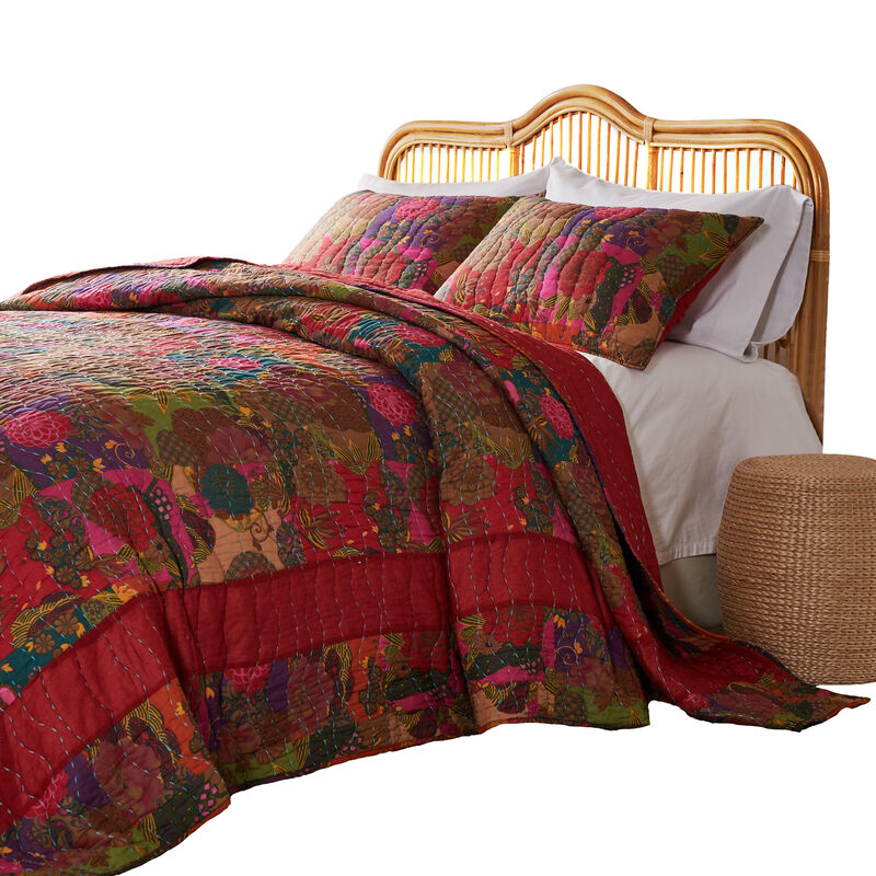 Lewi 3pc Queen Quilt Set, Floral, Kantha Style Dark Red Floral Cotton