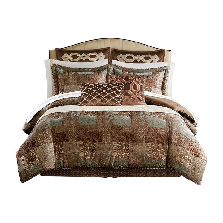 Gracie Mills Lange 4-Piece Patchwork Chenille Jaquard Comforter Set Gracie Mills Lange 4-Piece Patchwork Chenille Jaquard Comforter Set