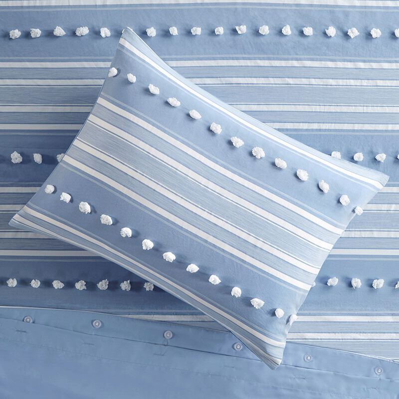 Gracie Mills Dorian Striped Poly Clipped Jacquard Duvet Cover Set
