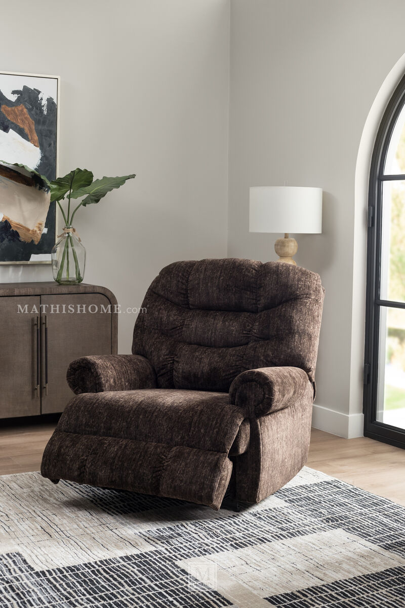 Movie Man Oversized Manual Recliner, Brown