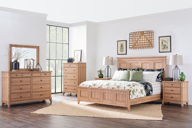 Today's Traditions King Panel Bed