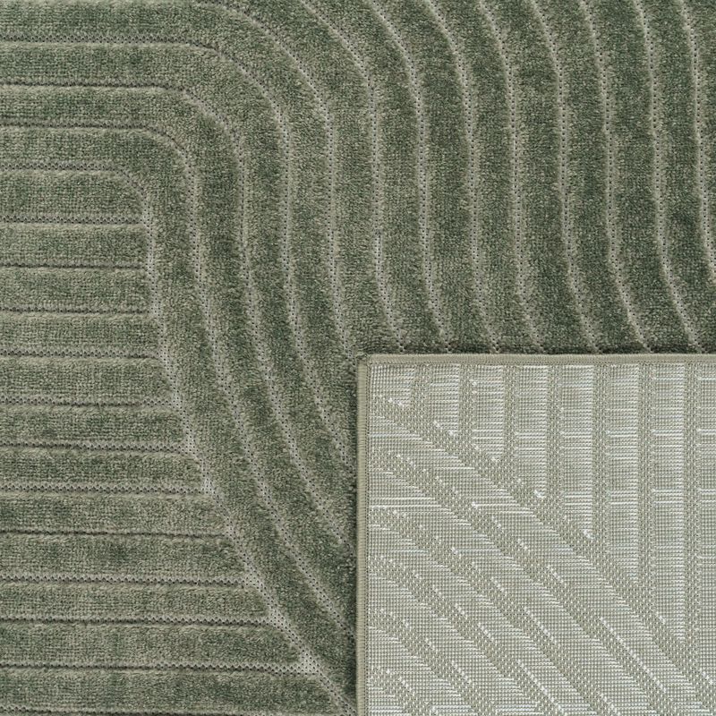Modern Area Rug Minimalist Design with Curved Line Pattern in Cream / Green