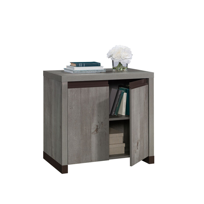 Manhattan Gate Utility Stand