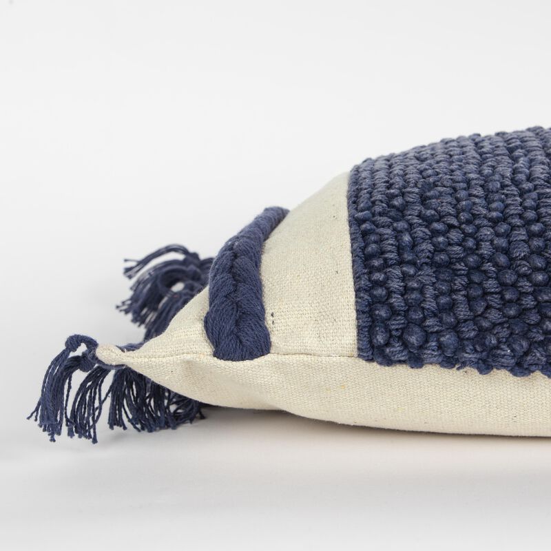 T17545 Pillow
