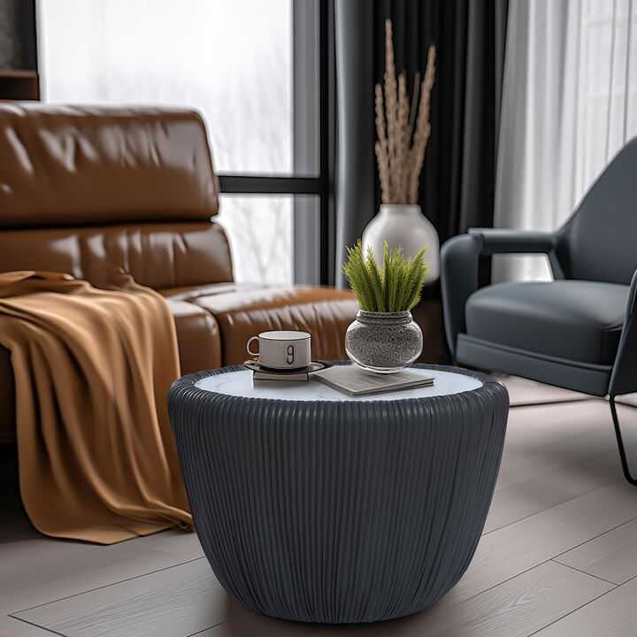 LuxenHome 15.8" H White Round Side Table