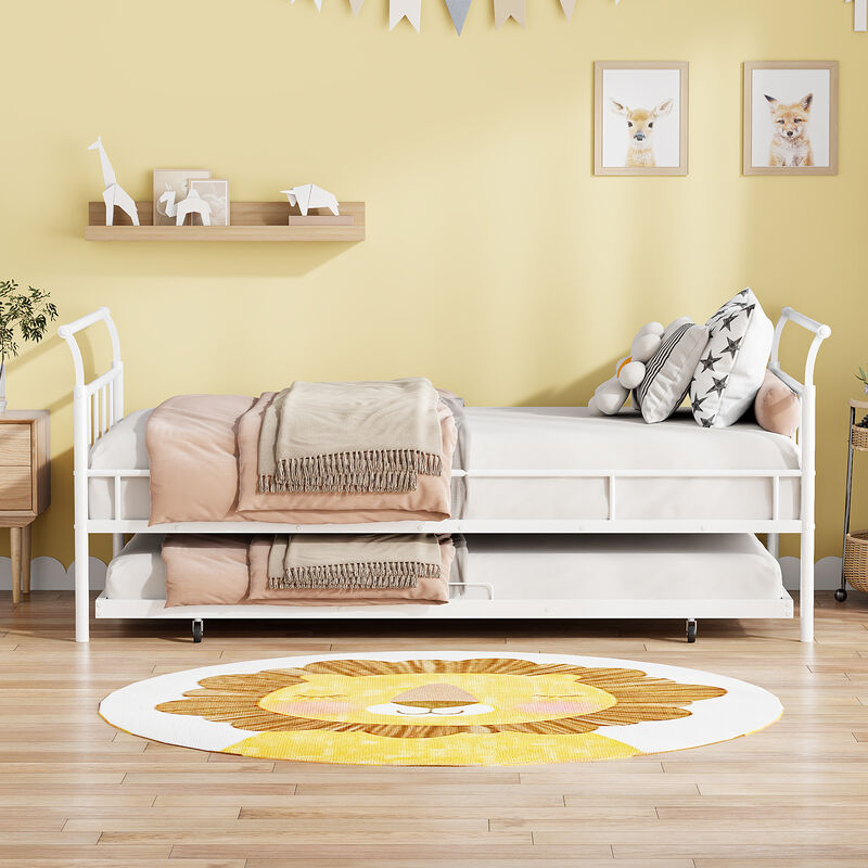 Merax Metal Frame Daybed with Trundle