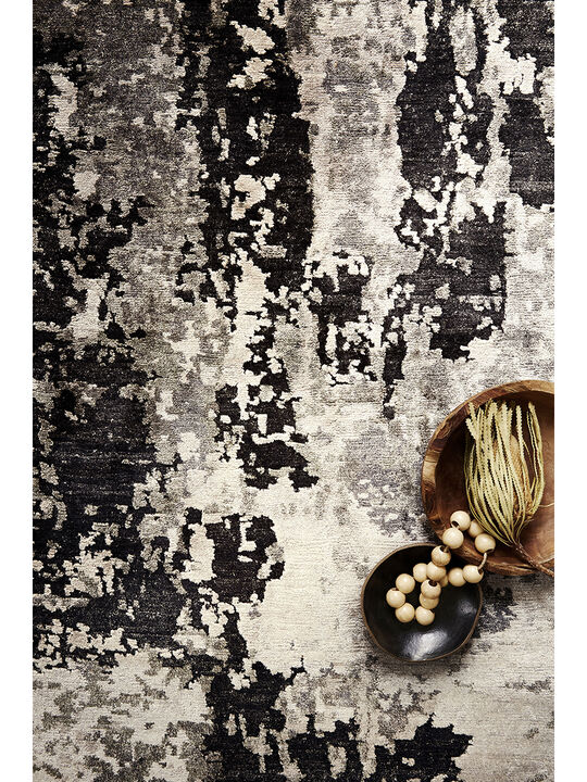 Elixir Black/Ivory 9'6" x 13'6" Rug