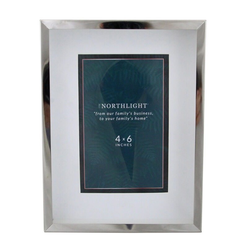 8" Contemporary Rectangular 4" x 6" Photo Picture Frame - Silver and Clear