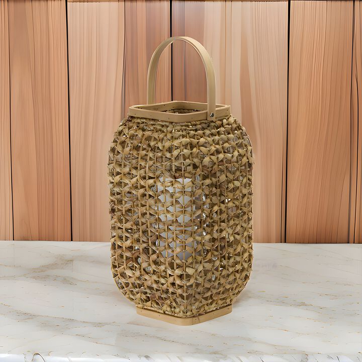 Decorative Lantern for Indoor and Outdoor Lighting and Home Décor