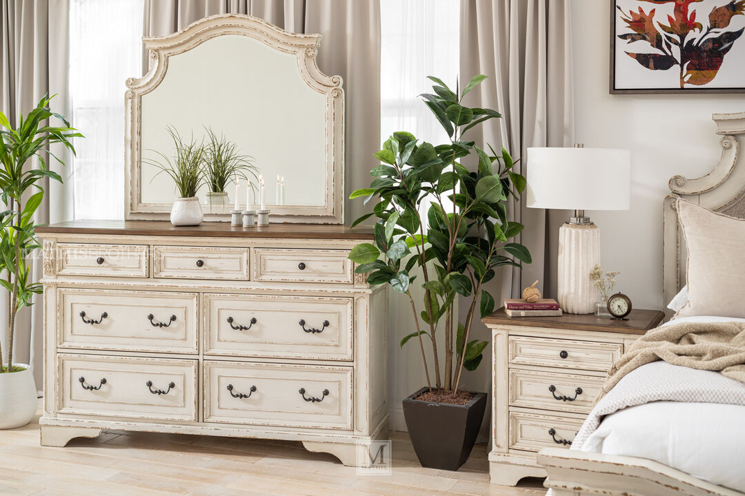 Ashley Realyn 7 Drawer Dresser