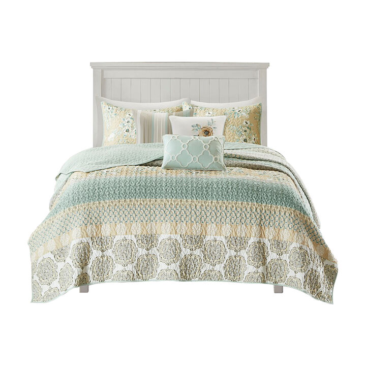 Gracie Mills Alvarado 6-Piece Reversible Cotton Quilt Set with Throw Pillows