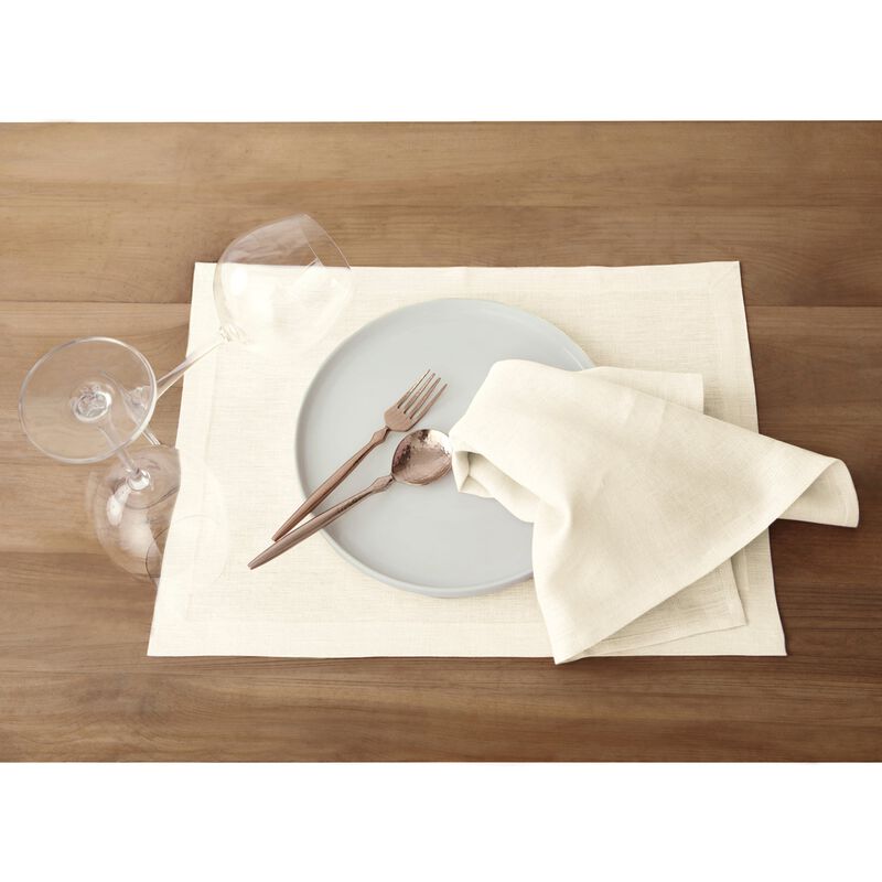 Solino Home 100% Pure Linen Placemats 14 x 19 Inch Set of 6 | Fete