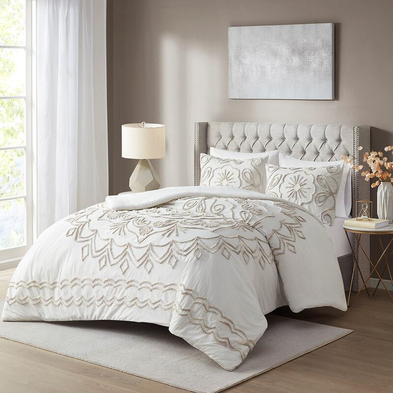 Gracie Mills Gertrude Medallion Chenille 3-Piece Duvet Cover Set