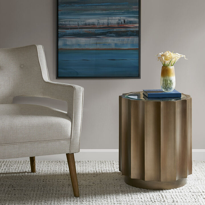 Gracie Mills Mckee Round Accent Table with Glass Top and Scalloped Edge