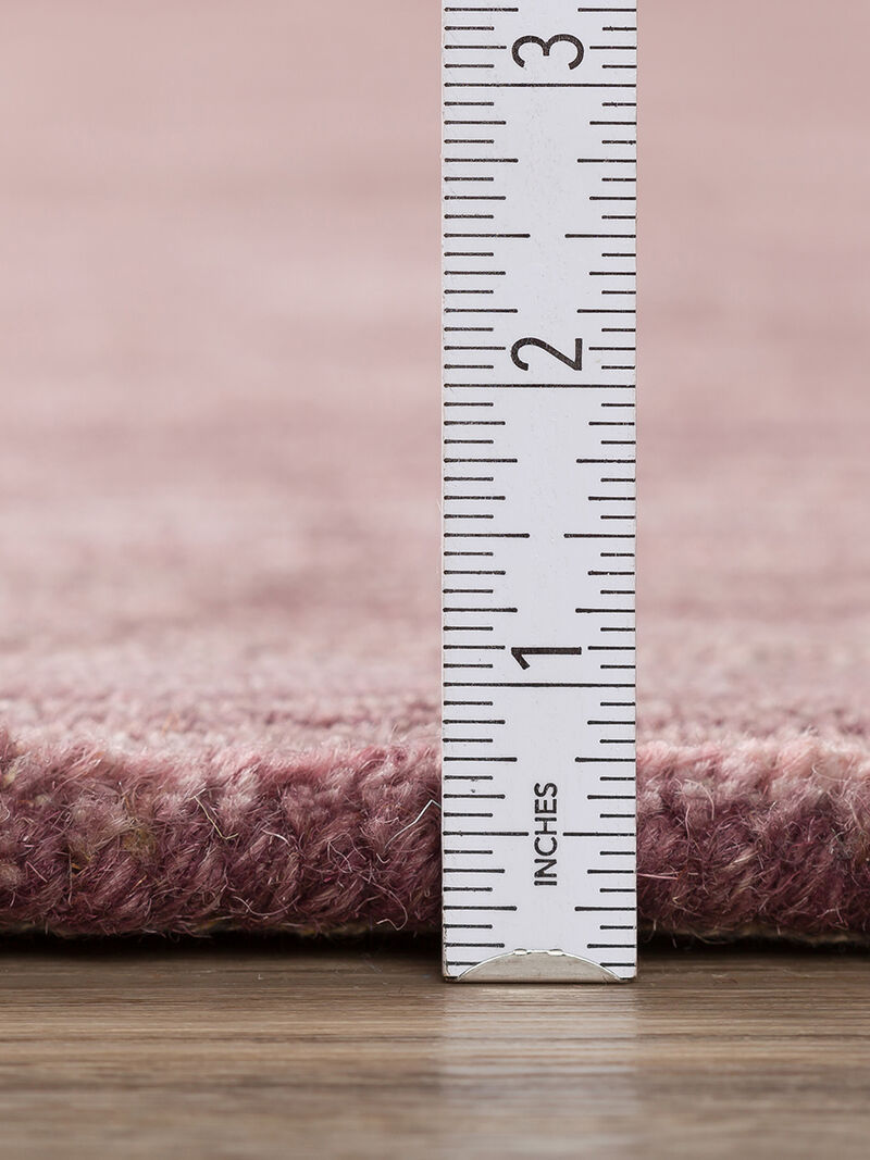 Rafia RF100 Plum 3'6" x 5'6" Rug