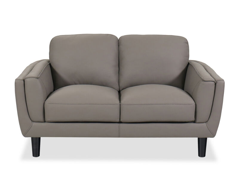 Legend Loveseat