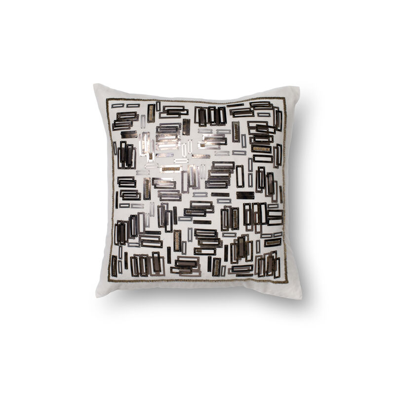 P0196 White/Gold 18"x18" Poly Pillow